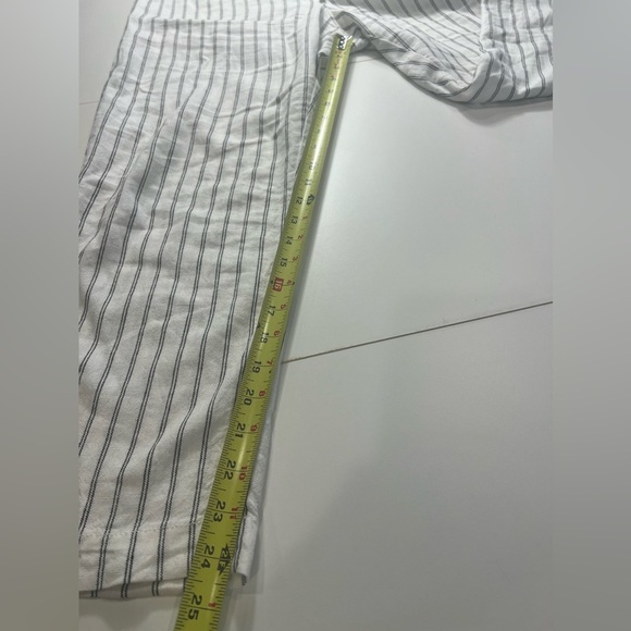 GAP Women's Easy Pant Linen black and white striped Size medium pockets - Picture 7 of 11